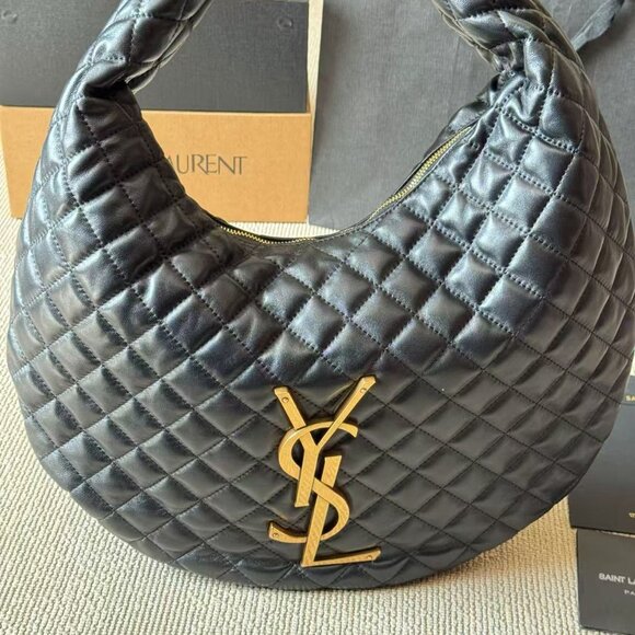 Classic YVES Bag: A Stylish and Versatile Choice for Elegance - Picture 2 of 9